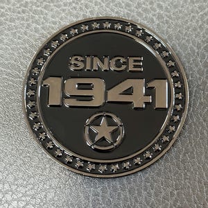 Blackout Metal Badge “Since 1941” for Jeep Gladiator JT & Wrangler JL/JK Black Emblem