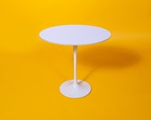 Saarinen Tulip Side Table