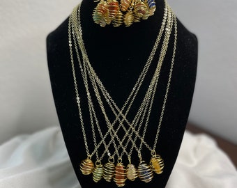 Caged Tumbled Stone Necklace and Earring Set: Gold Wire Crystal Jewelry