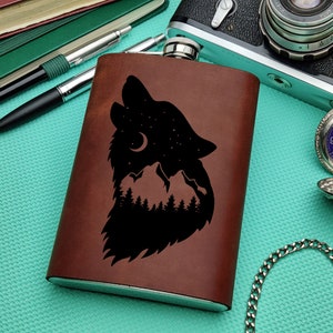 Wolf Werewolf Forest Flask Leather Wrapped Flask Groomsmen Gift Personalized Flask Engraved Steel Flask Wedding Wedding Husband 9 oz Flask