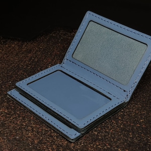 Tarjetero minimalista delgado con ventana para documentos de identidad