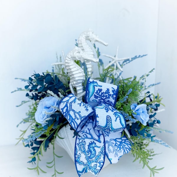 Coastal Seahorse Seashell Floral Arrangement, Nautical Home Decor,  Ocean-Themed Centerpiece, Beach  Home Decor
