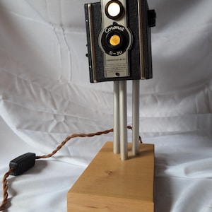 Vintage Box Camera Lamp