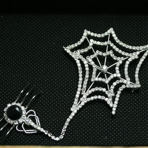 Halloween Vintage SPIDER & WEB Rhinestone Brooch, Large Spider Pin Crystal Halloween Jewelry
