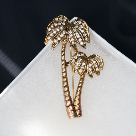 Palm Tree Pin Miami Hawaii Rhinestone Crystal Brooch Vintage 