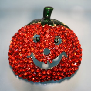 Large Rhinestone Halloween Pumpkin Brooch Pin, Fashion Costume Holiday Jewelry, Crystal Pumpkin Brooch Pin image 1