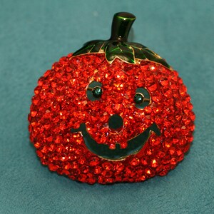 Large Rhinestone Halloween Pumpkin Brooch Pin, Fashion Costume Holiday Jewelry, Crystal Pumpkin Brooch Pin image 7