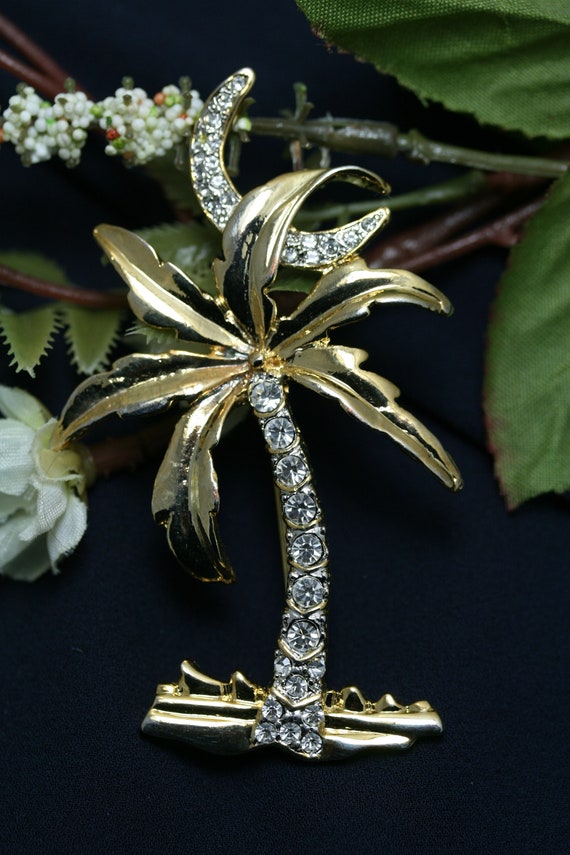 chanel palm tree brooch