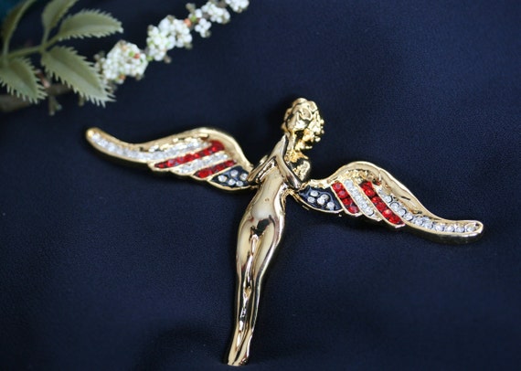 Vintage Flying Angel with Crystal USA Flag Wings … - image 6