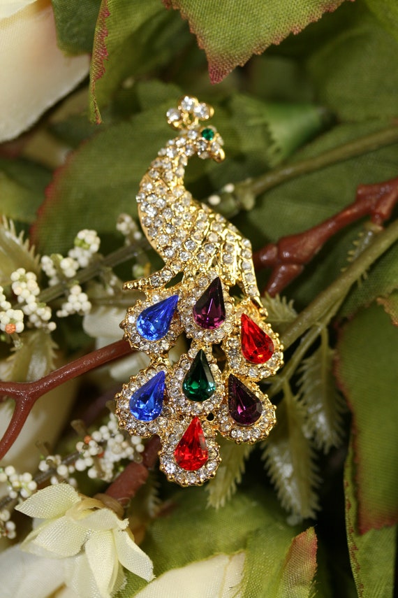 Peacock pin best sale