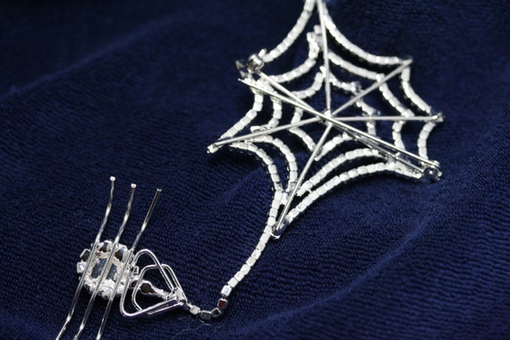 Halloween Vintage SPIDER & WEB Rhinestone Brooch,… - image 6