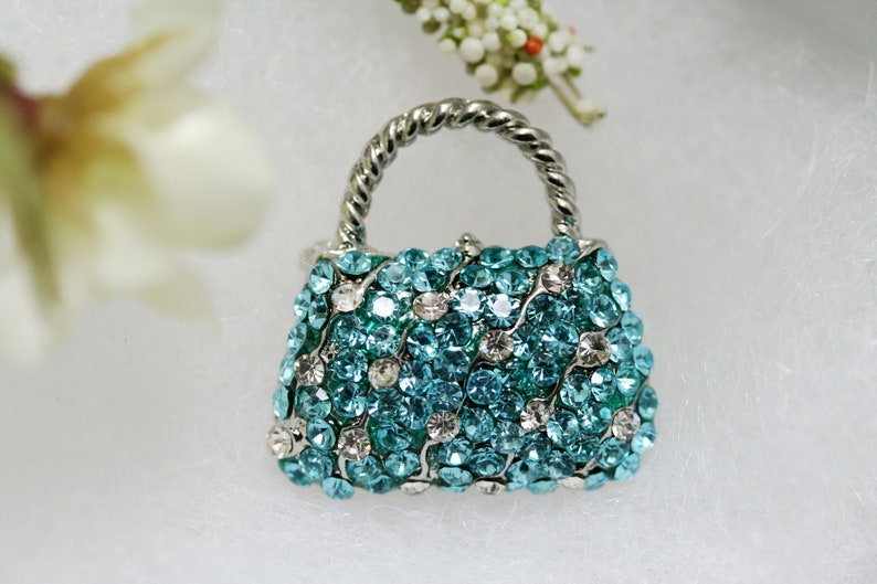 Crystal Women Basket Purse Handbag Trinket Brooch Pin, Rhinestone Women Purse Fashion Jewelry Gift, DIY Jewelry Blue