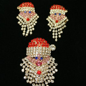 Vintage Sparkly Rhinestone Santa Claus Face Brooch Pin and Earrings Set,  Xmas Holiday Jewelry Gift