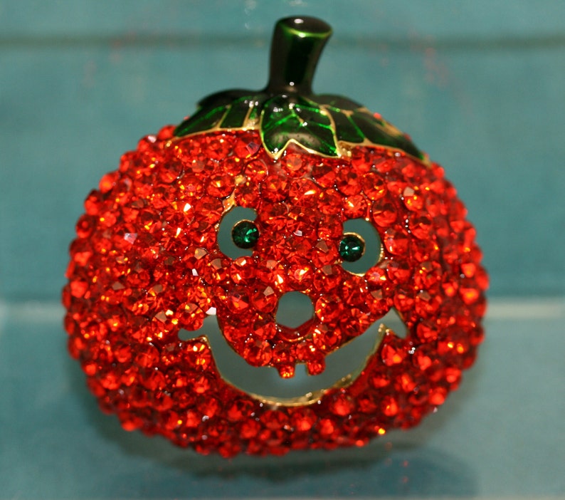 Large Rhinestone Halloween Pumpkin Brooch Pin, Fashion Costume Holiday Jewelry, Crystal Pumpkin Brooch Pin image 8