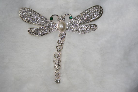 Large Vintage Rhinestone Dragonfly Brooch  with A… - image 6