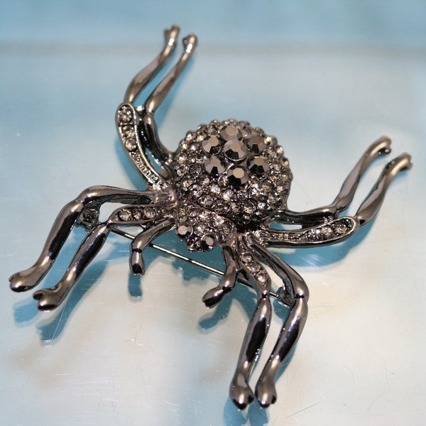 Vintage Rhinestone Inlaid Spider Brooch Pin Halloween Brooch Jewelry