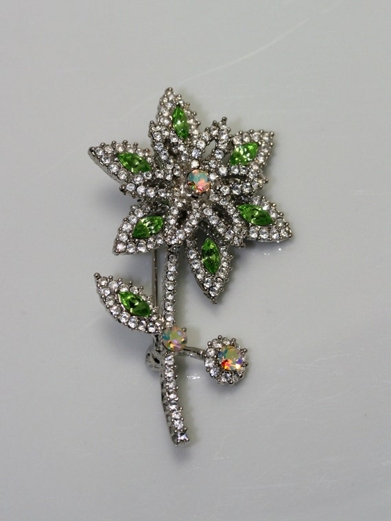Vintage Rhinestone Daisy Flower Brooch Pin,  Crys… - image 4
