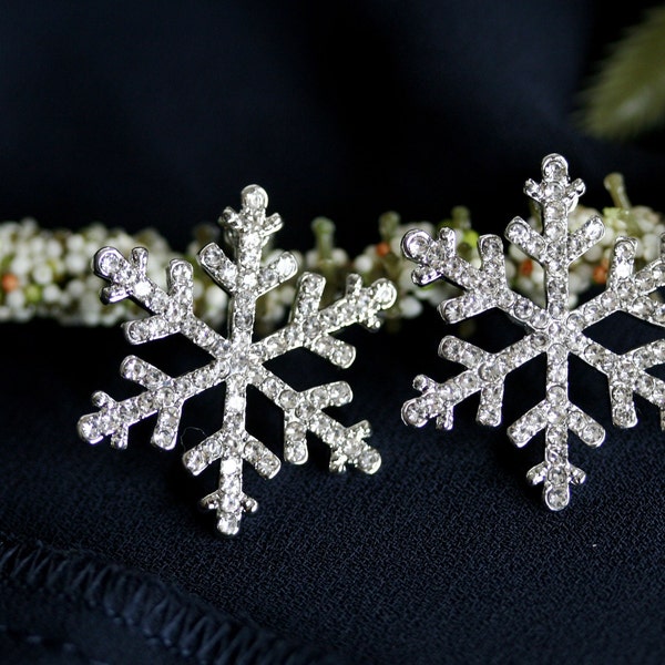 Snowflake Stud Earring in Solid Sterling Silver - Simon Kemp Jewellers