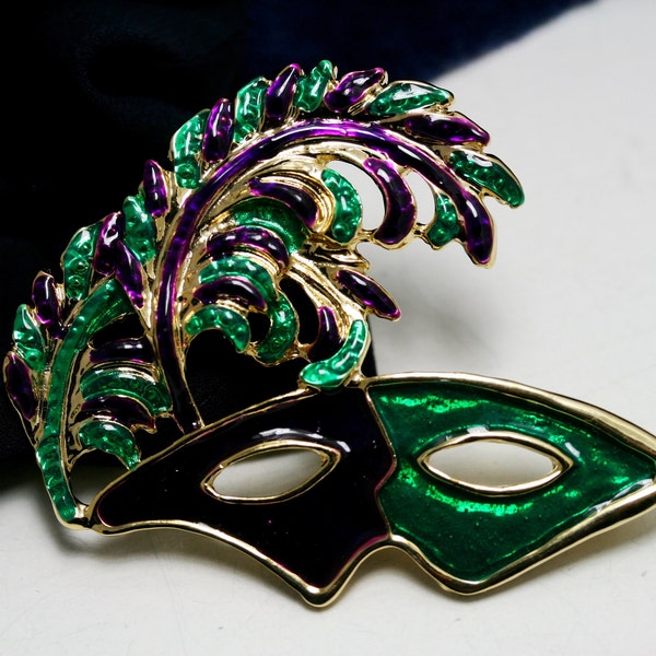 Masquerade Mardi Gras Mask Brooch Pin Enamel Rhinestones Gold Tone