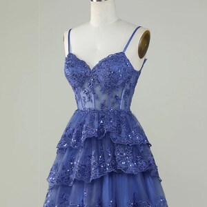 Pretty A Line Spaghetti Straps Satin Lace Tiered Short Homecoming Dress 16th Birthday Outfits