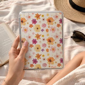 Sorbet Blooms | Kindle-Hülleneinsatz | Florales E-Reader-Zubehör | Passend für Paperwhite, Colorsoft & Basic | Digitaler Download