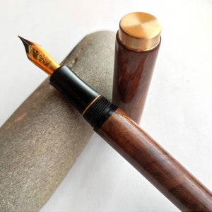 Stilografica kitless in Bolivian rosewood and brass/Bespoke fountain pen in Bolivian rosewood and brass