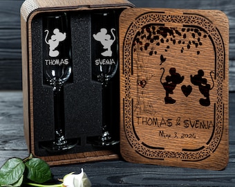 Personalized Wedding Champagne Glasses in Engraved Wooden Box - 311 - champagne gift, Champagne Toasting glasses,  Wedding Glasses