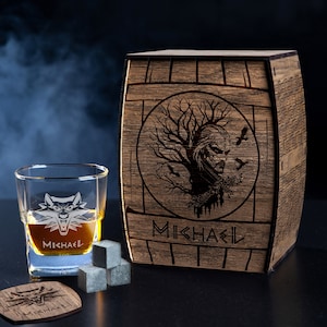 Personalized whiskey gift set,- set number 87 - Hero from the game, gift for a geek, for the comic book lover, gift for gamer