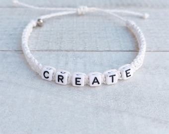 Personalisiertes Makramee Armband für Männer und Frauen