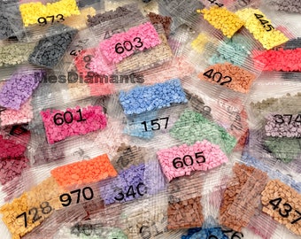600 diamants DMC 726 (Jaune Mimosa) - Sachets de strass ronds ou carrés, perles pour broderie diamant (diamond painting)