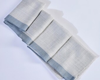 Estola rectangular de lana con borde en contraste gris claro para mujer