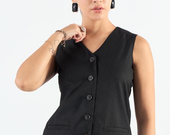 Chaleco sin mangas a rayas con cuello en V