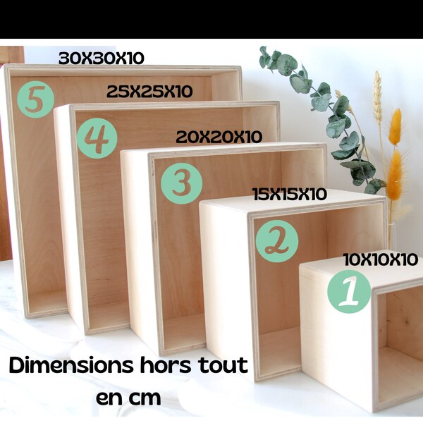 Boite en bois 20X20X10 à utiliser comme contenant ou en podium de présentation.