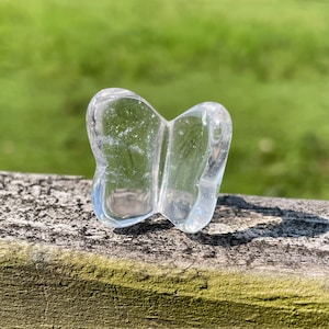 Quartz Butterfly, Butterfly Carving, Gemstone Butterfly, Crystal Butterfly, Quartz Carving, Butterfly Figurine, Carved Quartz