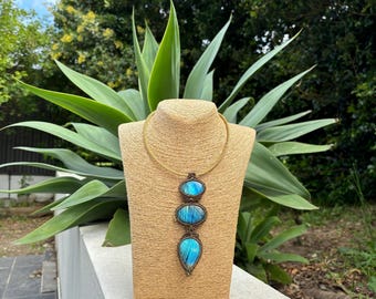 Gargantilla de latón con labradorita hecha a mano, collar de cristal bohemio, joyería de labradorita natural