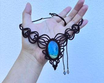 Collar de labradorita hecho a mano, joyería de macramé elaborada con labradorita, regalo para amantes de los cristales.