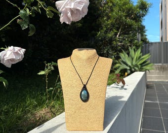Handgefertigter Labradorit Anhänger, natürliche Labradorit Halskette, Chakra Anhänger Geschenk
