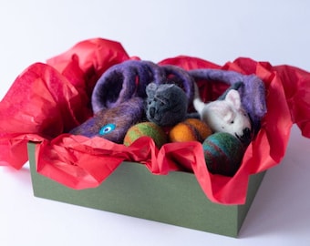 Cat Toys Eco Gift Box