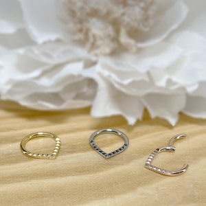 Solid 316L Surgical Steel 16ga Hinge Hoop Segment Rings Nose Septum Seamless Hinged Clicker with Lined Pyramid Cuts Chevron