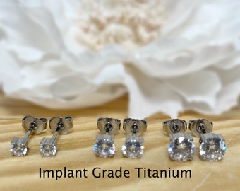 Aaliyah Princess Square 4mm CZ Earrings In Silver - Jewellery Co. Australia - Foto 4