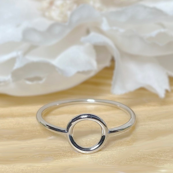 Dainty Ring• Circle Silver Ring • Simple Minimalist Ring • 925 Silver Ring • Gift for Her