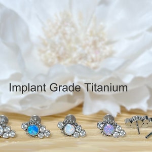 20G/18G/16G Implant Grade Titanium Threadless Push In Bezel Set CZ/Opal with Ball Top Labret Bar Stud • Tragus Helix Cartilage Conch Ear