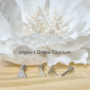 20G/18G/16G Implant Grade Titanium Threadless Push In Triangle CZ Top Labret Bar Stud • Tragus Nose Helix Cartilage Conch Ear