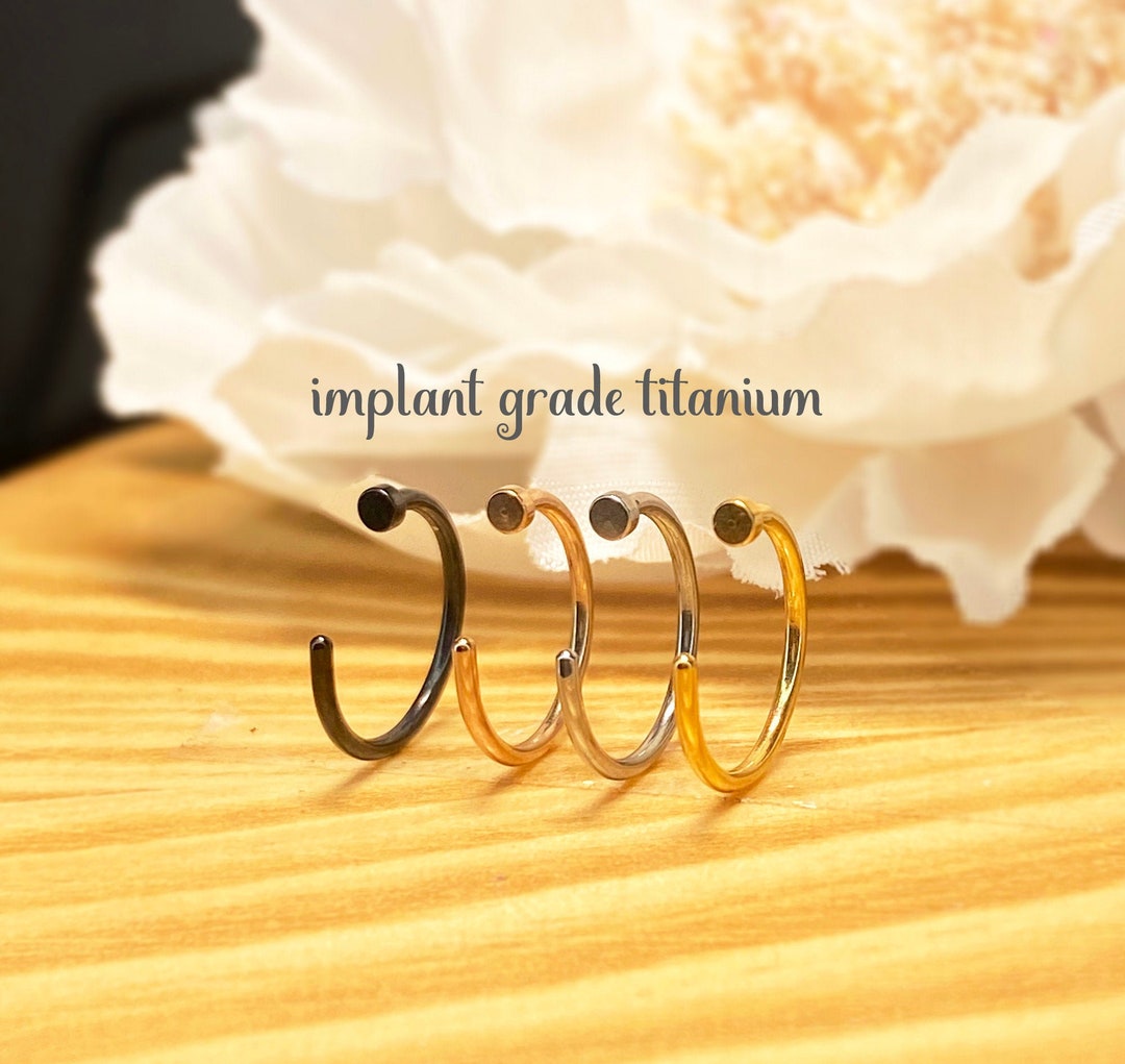 Implant Grade Titanium Black PVD Nose Hoop Ring with Stopper Implant Grade Titanium Black PVD Nose Hoop Ring with Stopper