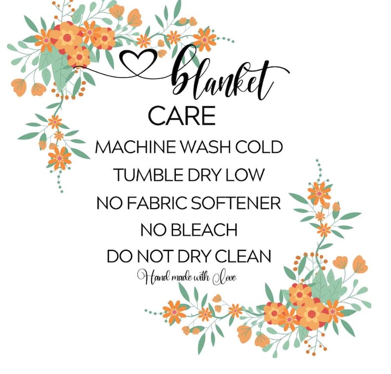 K&ouml;nnte beinhalten: Wei&szlig;er Hintergrund mit dem Text "Blanket Care" und Pflegehinweisen. Der Text ist von floralen Arrangements in Orange, Gelb und Gr&uuml;n umgeben. Die Worte "Hand made with love" sind ebenfalls enthalten.