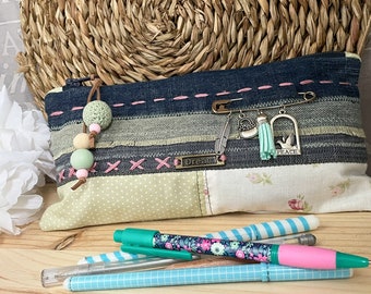 Handmade Zipped Pencil case pouch, art bag, accessory bag, Pouch Brush Holder