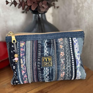 Upcycled Denim Pencil Case – Handmade Zipper Pouch – Eco Friendly Fabric Organizer – Floral Patchwork Makeup Bag – Unique Gift for Her