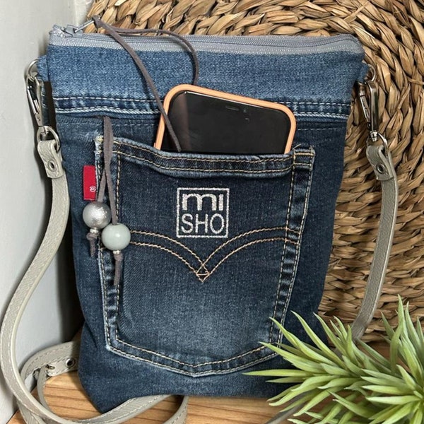 Sac à bandoulière en denim recyclé Levi's, sac fait main exclusif, sac à bandoulière en denim pour femme avec poches