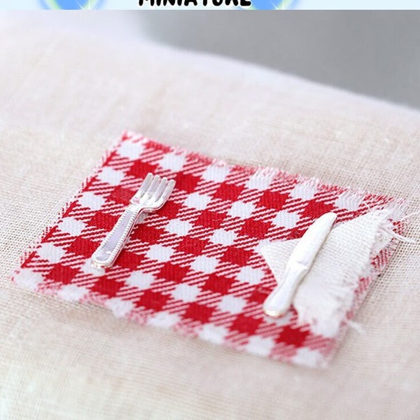 Miniature Placemat,Dollhouse Red Placemat,Dollhouse Place Mats With Knife,Miniature Kitchen Accessories,Kids Gift,Pretend Play Toy