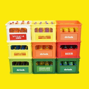 Casse in miniatura in resina, simulazione di casa delle bambole in miniatura, cornice per birra per decorazioni per case delle bambole, accessori in miniatura in plastica